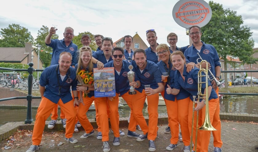 Een mooie derde plaats voor de Bierbengels in Katwijk. Foto's: Nelleke de Vries