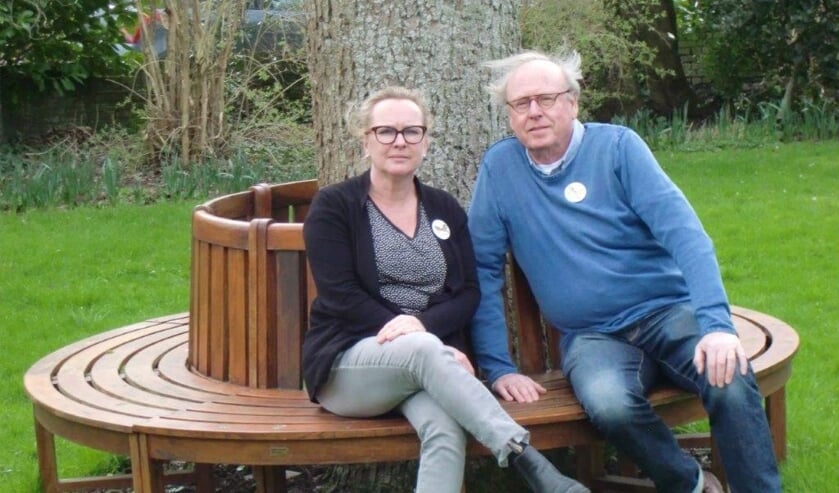 Sabine en Ton zijn beiden vrijwilliger bij Issoria en willen graag nieuwe collega’s enthousiast maken. Foto: PR Issoria
