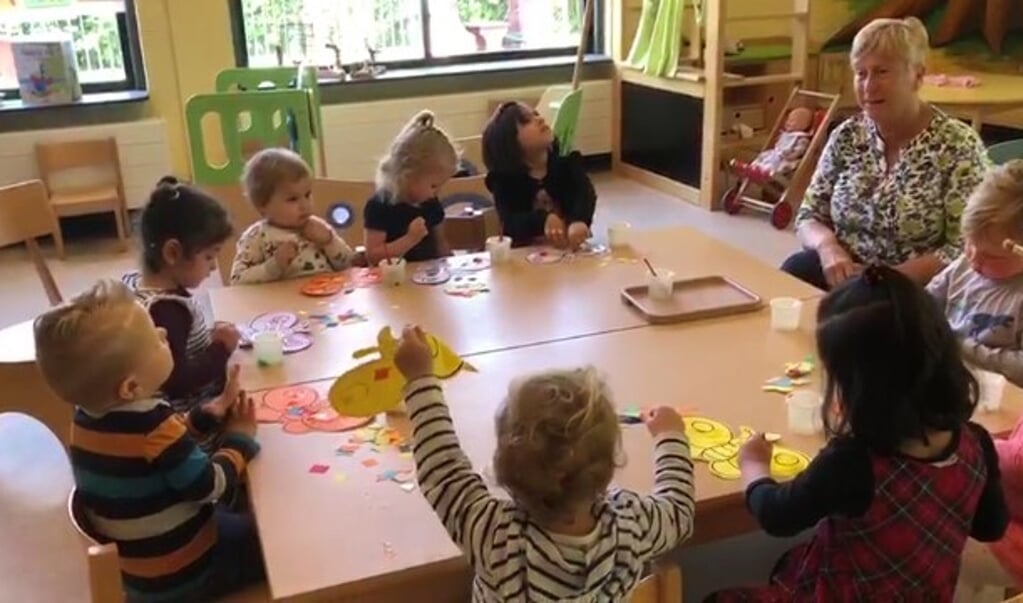 Ook de peuters mochten weer heerlijk naar school. Stichting Kinderspeelzaal Voorschoten is tevreden. Foto: St. Kinderspeelzaal Voorschoten