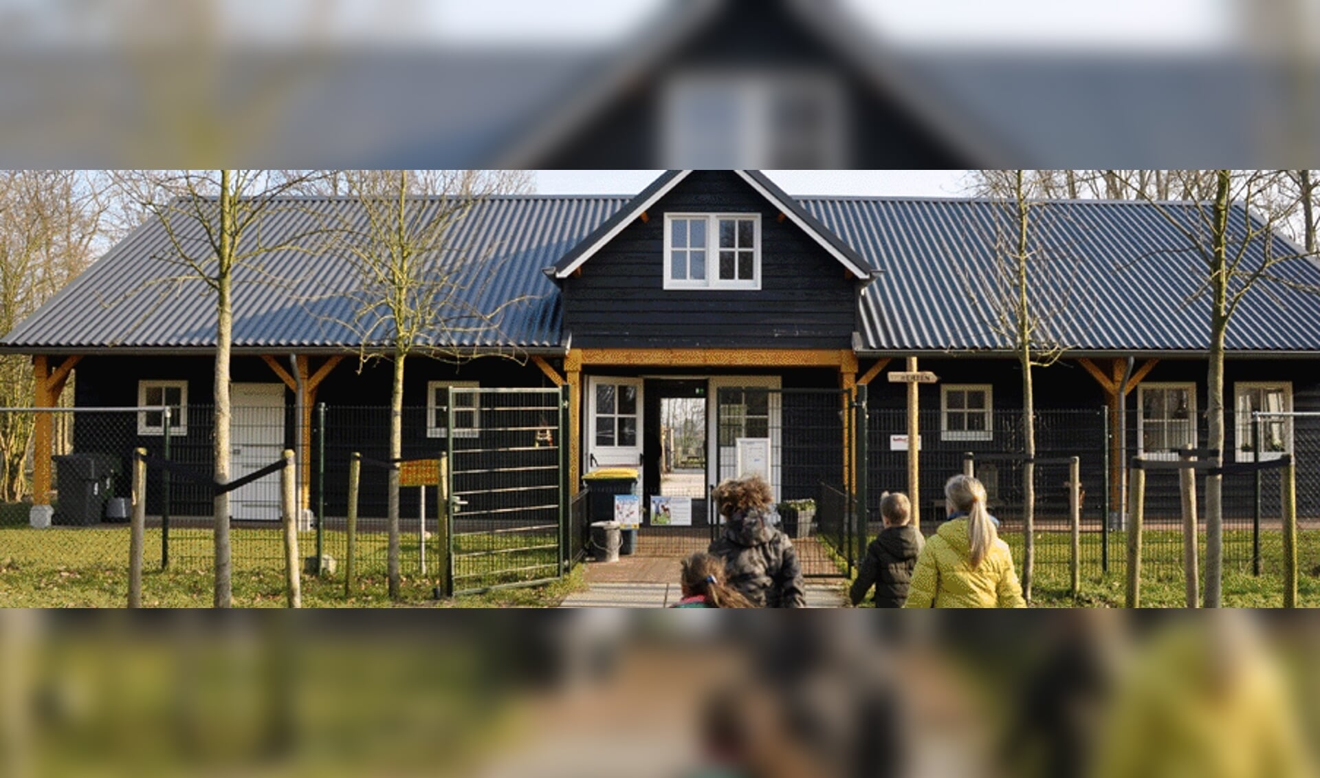 Kinderboerderij open van dinsdag t/m vrijdag van 10.00 tot 16.00 uur