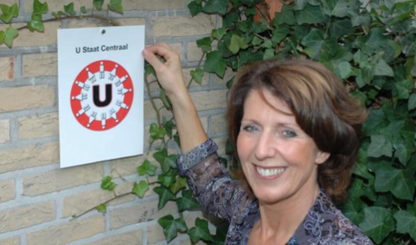 <p>15 jaar geleden startte Lineke van der Scheur met U Staat Centraal, zorg op maat. Destijds volledig nieuw in Voorschoten. Foto: PR</p>