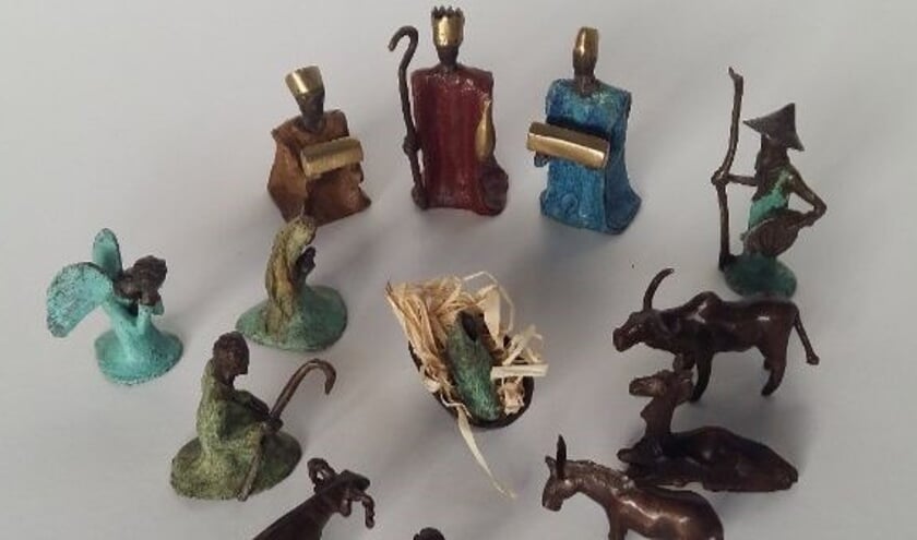 <p>Heel bijzonder is de groep van brons uit Burkina Faso. Tot 27 november te zien bij de Wereldwinkel in Het Kruispunt. </p>