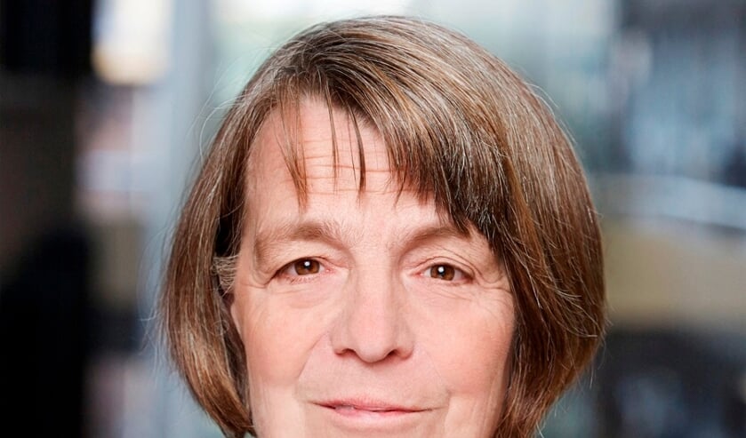 <p>Voorschotense Helma Neppérus schrijft elke maand over wat er in het dorp speelt. Foto: Nick van Ormondt</p>