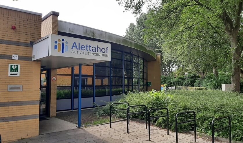 <p>De Alettahof in Noord-Hofland is één van de buurthuizen die worden verduurzaamd. </p>