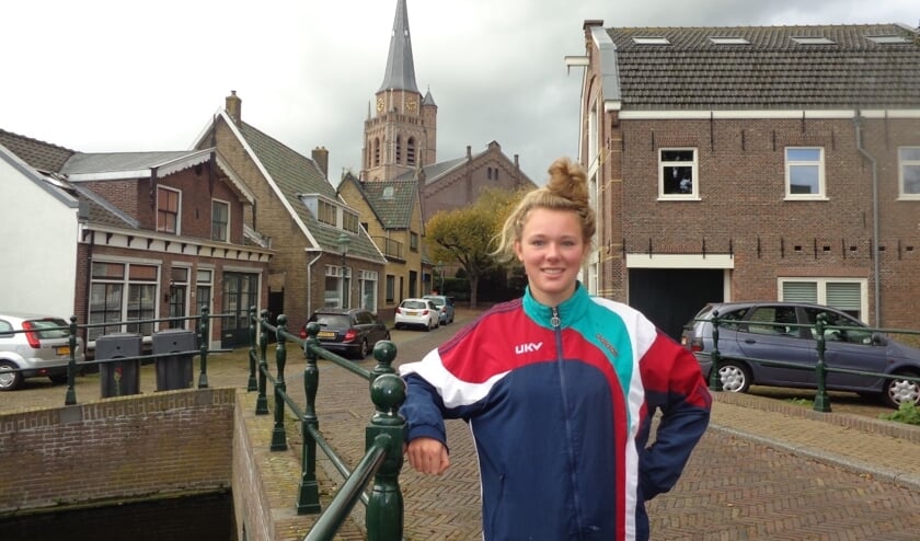 <p>Karolien Florijn won afgelopen nacht in de vier-zonder een zilveren medaille op de Olympische Spelen. </p>