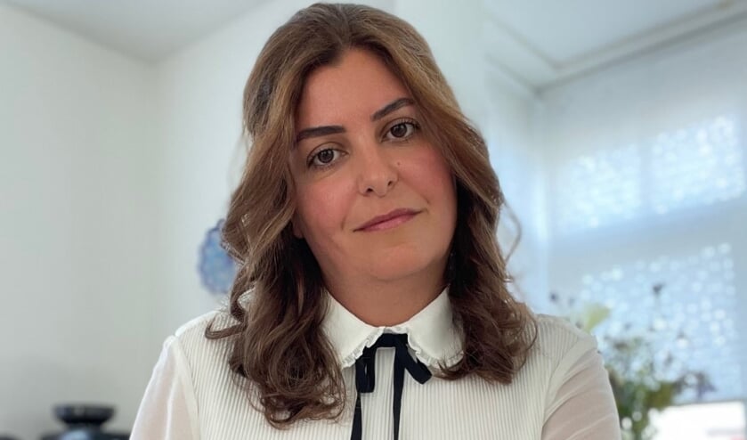 <p>Raheleh Tajic volgde een 6-jarige opleiding tot klassieke homeopaat en een opleiding voor intuïtieve ontwikkeling</p>