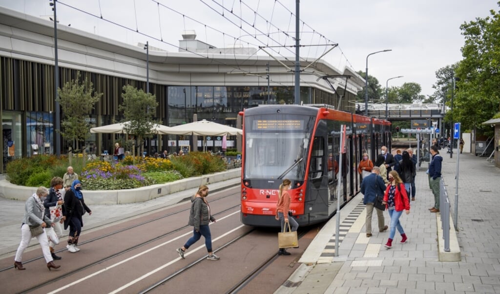 De gemeente Leidschendam-Voorburg wil openbaar vervoer naar The Mall bevorderen. Credits/Fotograaf: Sicco van Grieken