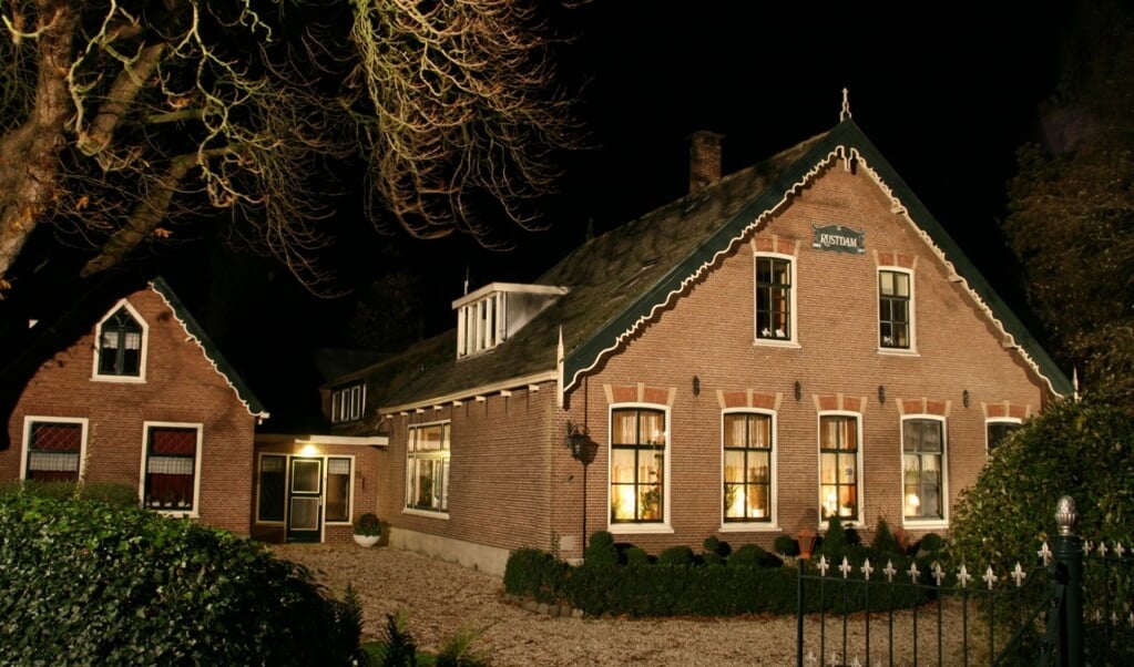 Zoeterwoude Krijgt Rond Feestdagen Weer Verlichte Boerderijenroute - Al ...