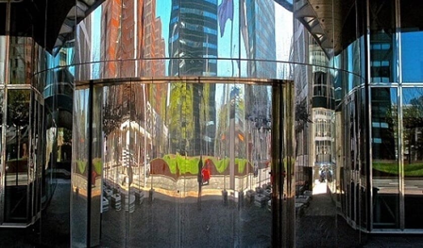 <p>Fotokunst van Maria Starke-Milko. Een impressie van het Beatrixkwartier in Den Haag (Foto: M. Starke-Milkó) </p>