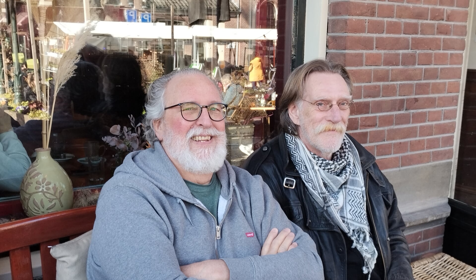 Willem de Jong en Frits Klijn (r) organiseren voor de laatste keer De Lindehoevereünie. Foto: PR