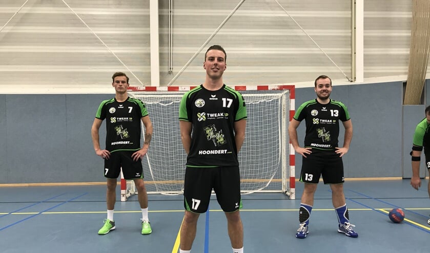 <p>Handballer Bos blikt vooruit op Zeeuwse derby</p>