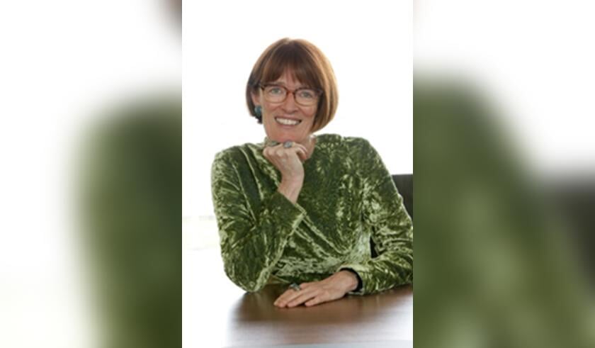 <p>Irénke Maakma</p>