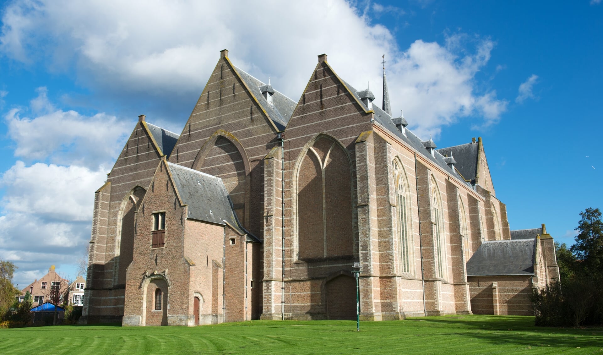De Nicolaaskerk in Brouwershaven
