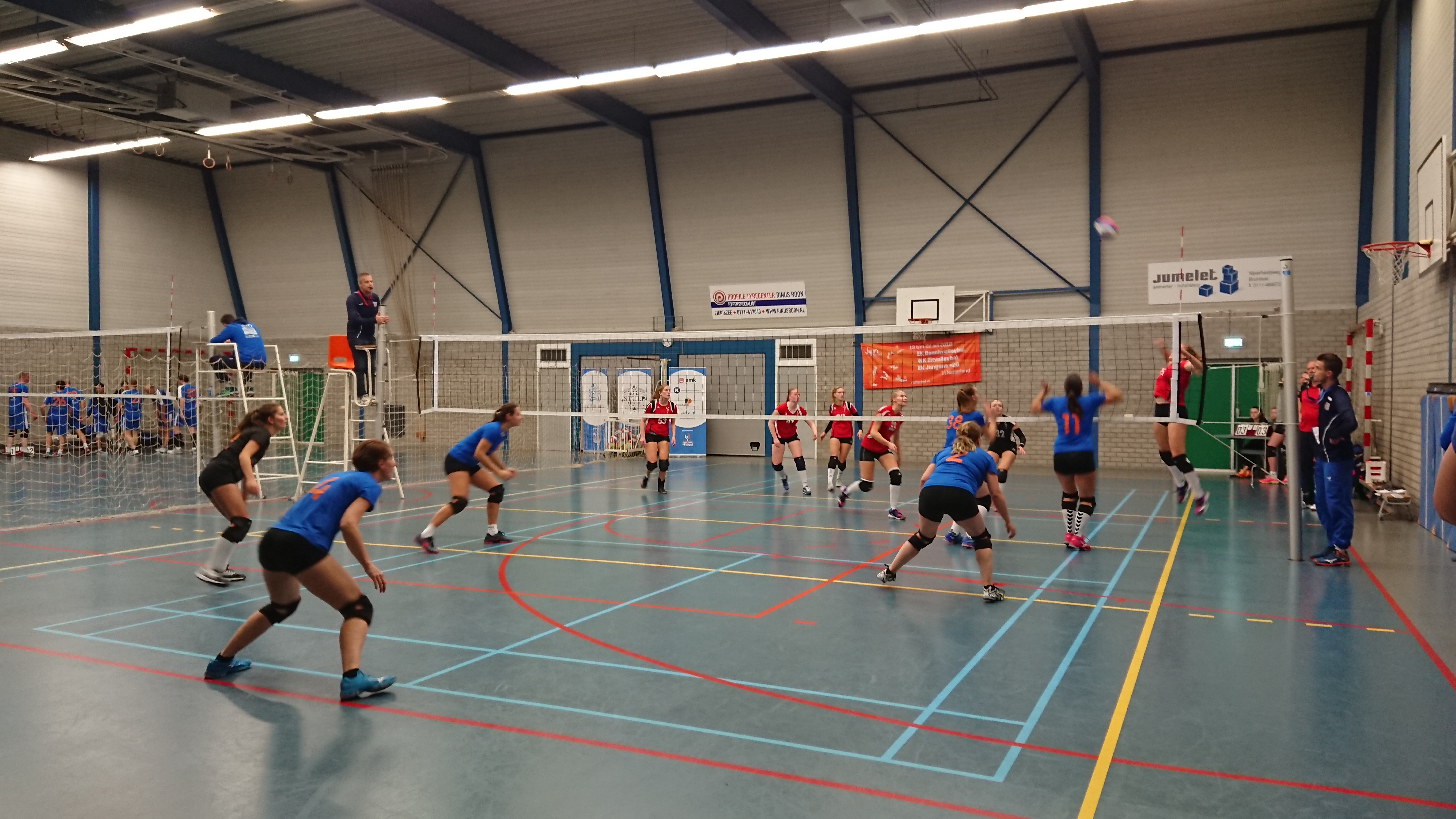 Weeber spil achter verdiende winst volleybalsters Forza