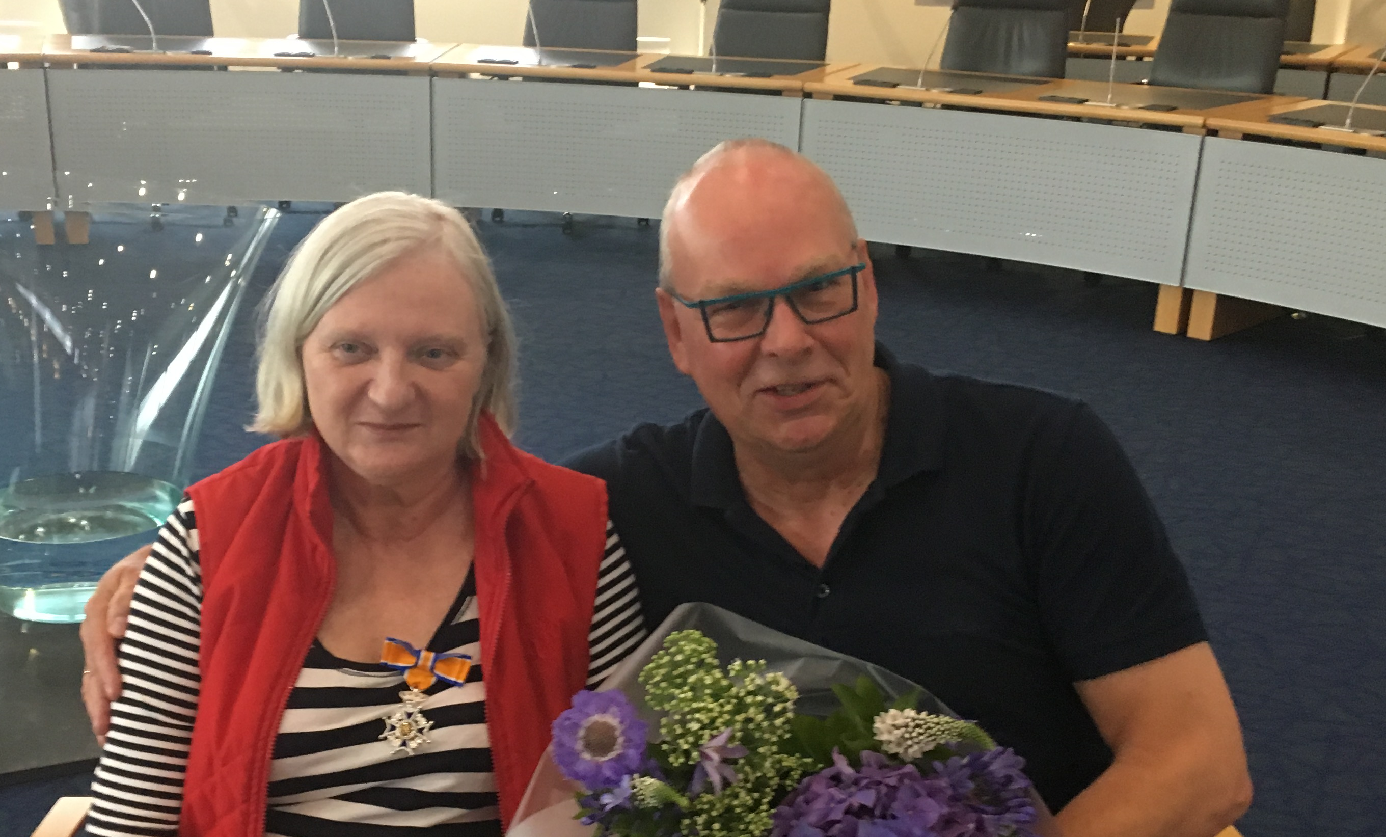 Herman en Lianne Holty onderscheiden
