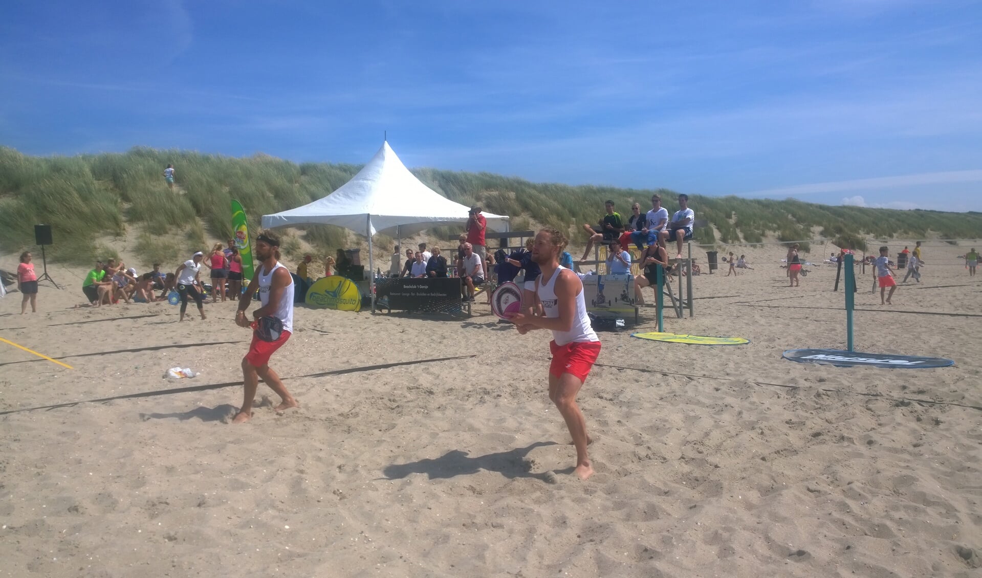 Beachduo Van Slooten/Boot strandt in halve finale