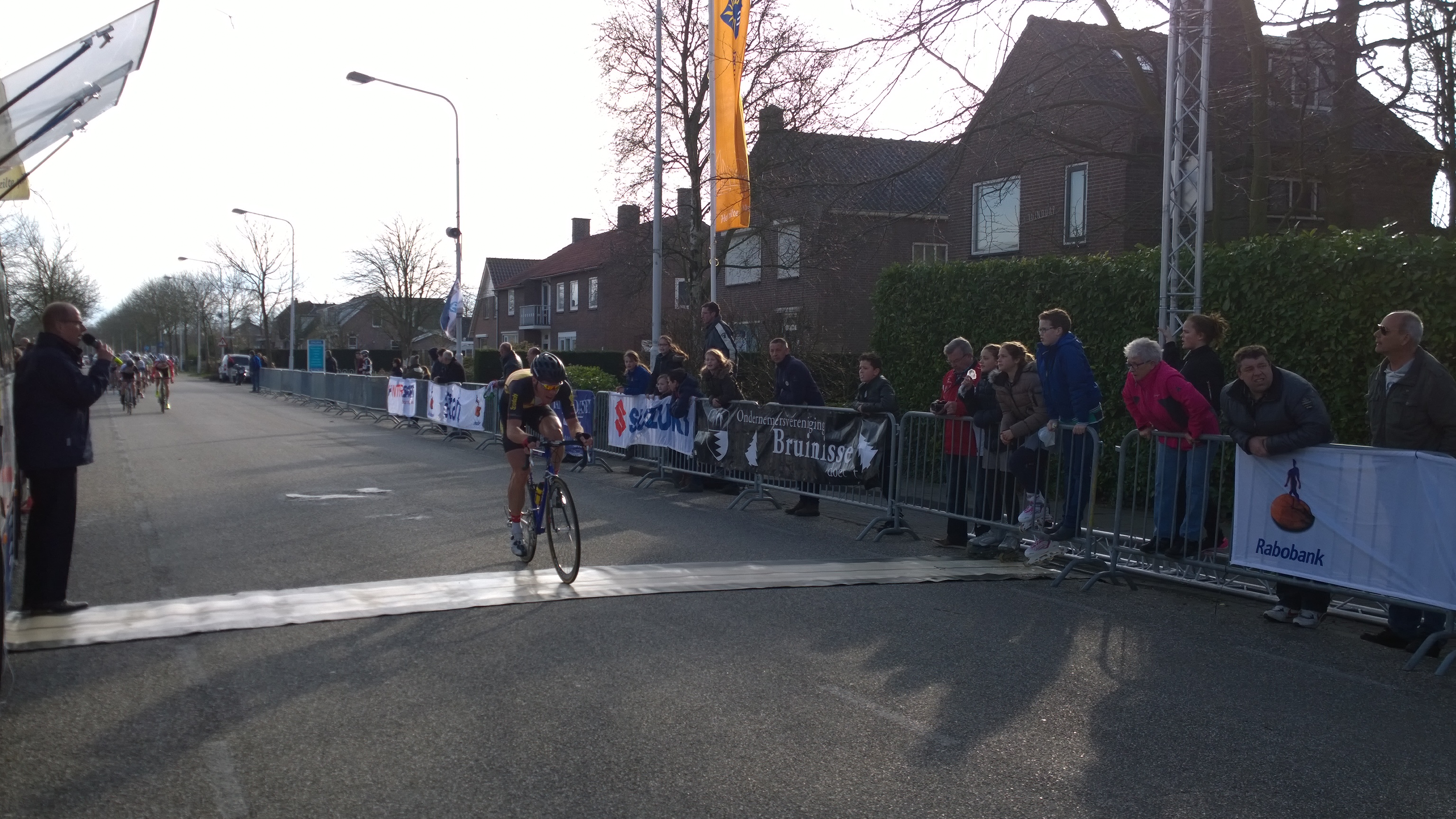 Goede winnaar ronde van Bru