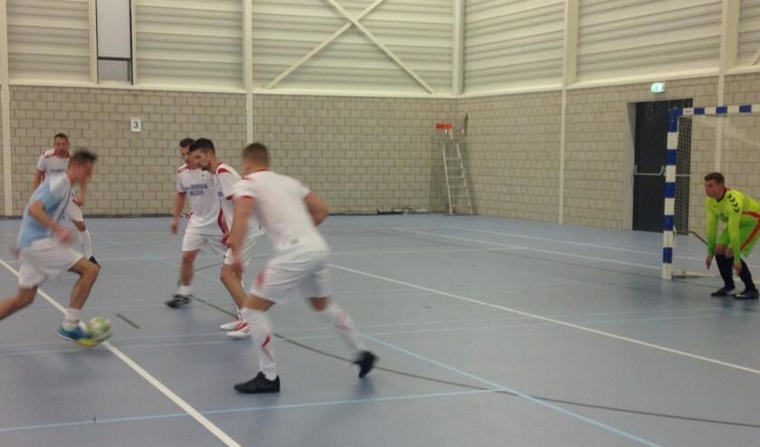 Stella Boys op gelijke hoogte met IJtama