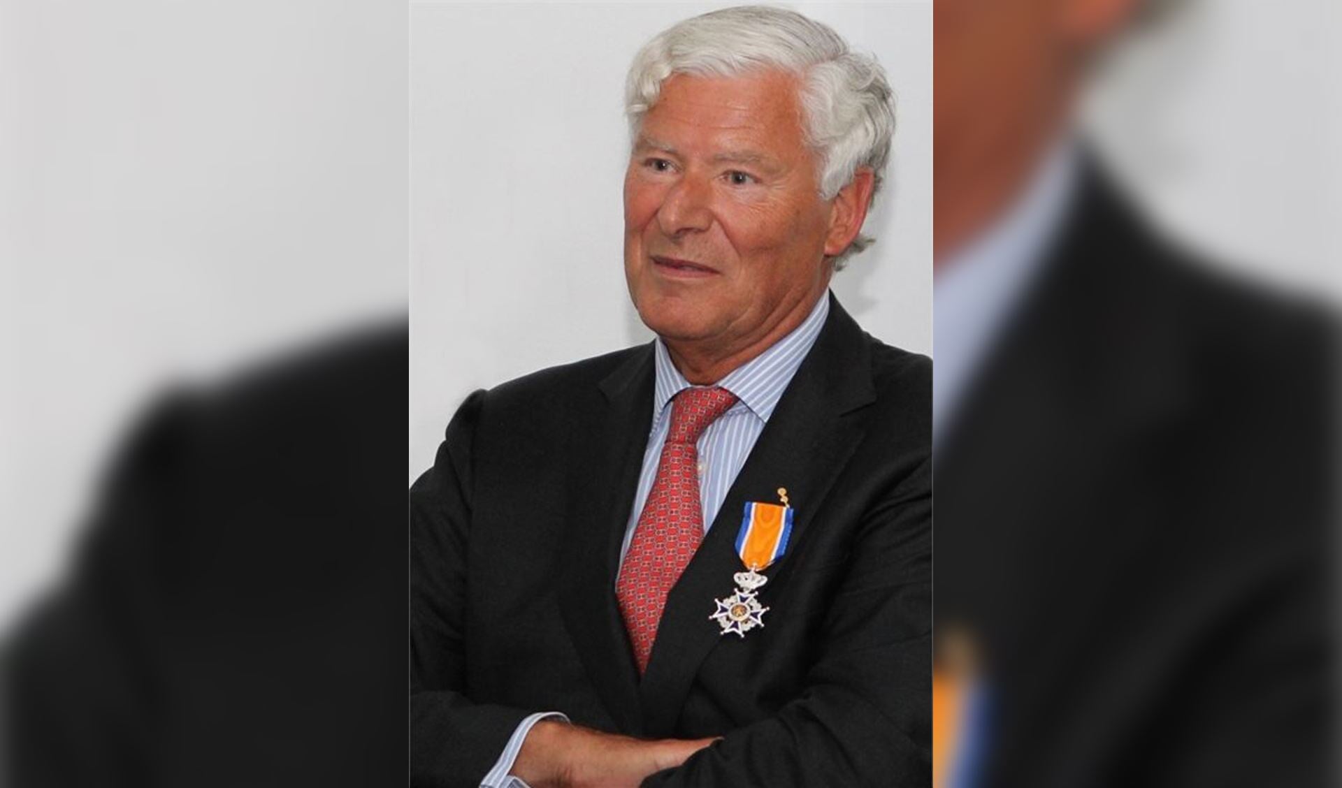 Dr. Van Langelaan benoemd tot Ridder In De Orde van Oranje-Nassau.