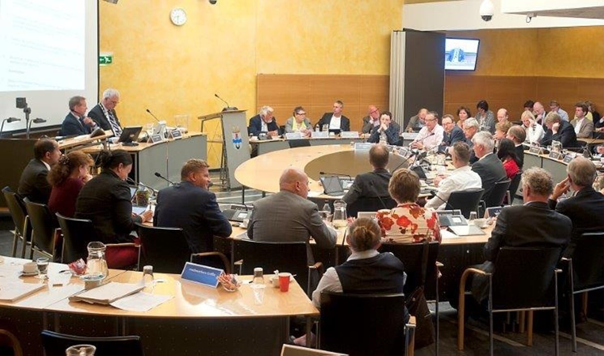 De gemeenteraad bijeen (foto: Michel Groen).