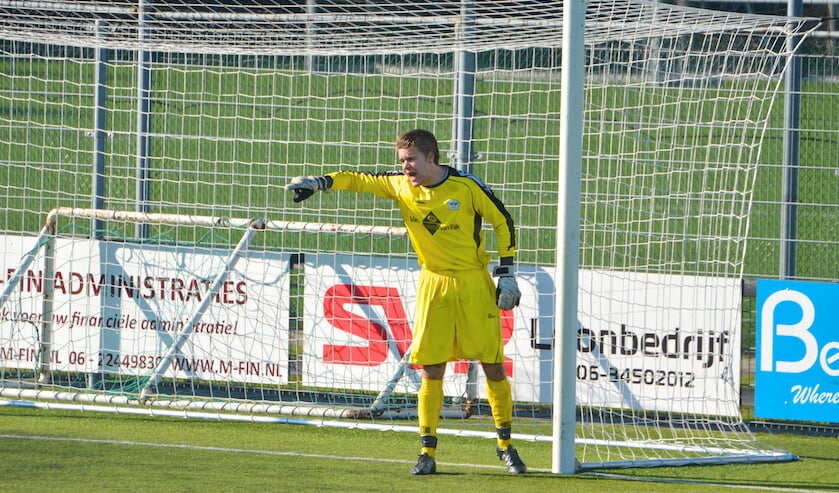 Ook doelman Duijvestijn kon tijdens de penaltyserie niet voorkomen dat zijn ploeg werd uitgeschakeld.