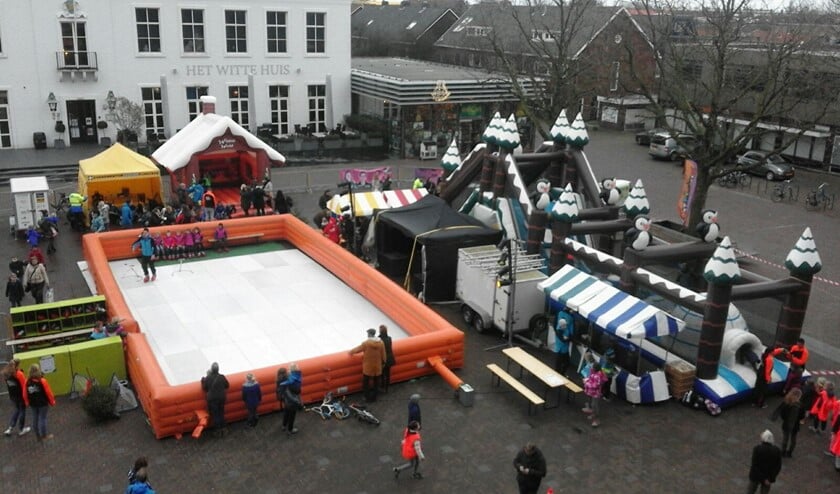 Het Winterdorp op het Raadhuisplein werd georganiseerd door Team 4 Talent.