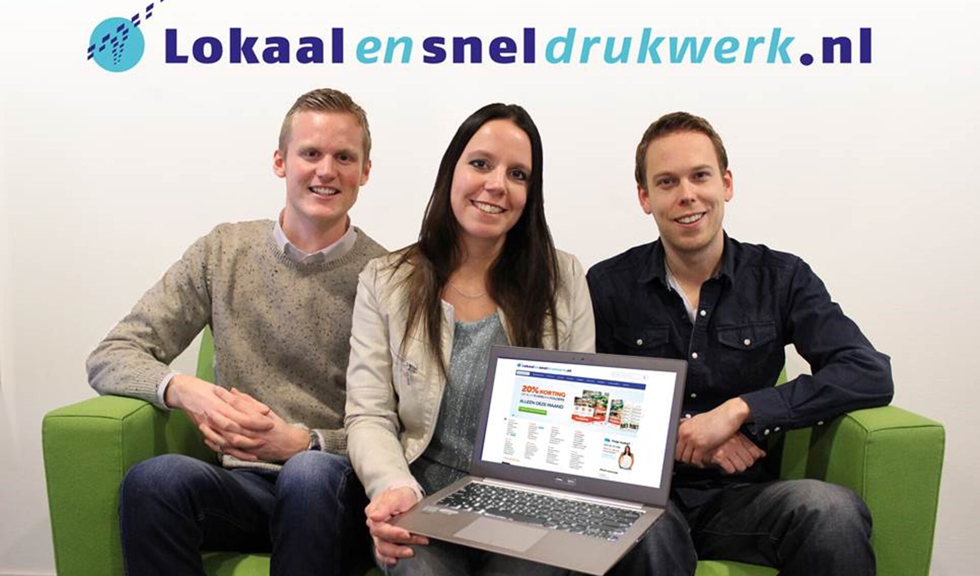 Onze Edwin, Mariska en Steve staan klanten van lokaalensneldrukwerk.nl met raad en daad bij.