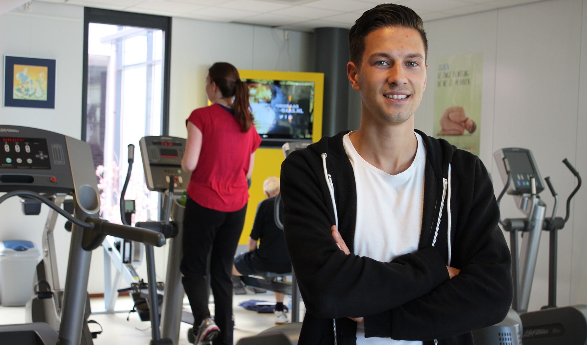 Eloy in de fitnessruimte van sportcentrum Viergang. Foto: Martijn Mastenbroek