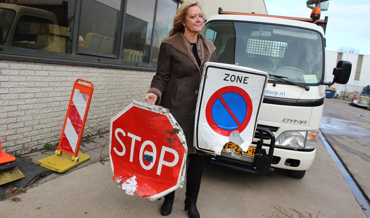 Locatiemanager Jolanda Arkesteijn vindt elke vorm van schade zinloos, maar is ook positief over de eigen initiatieven van inwoners.