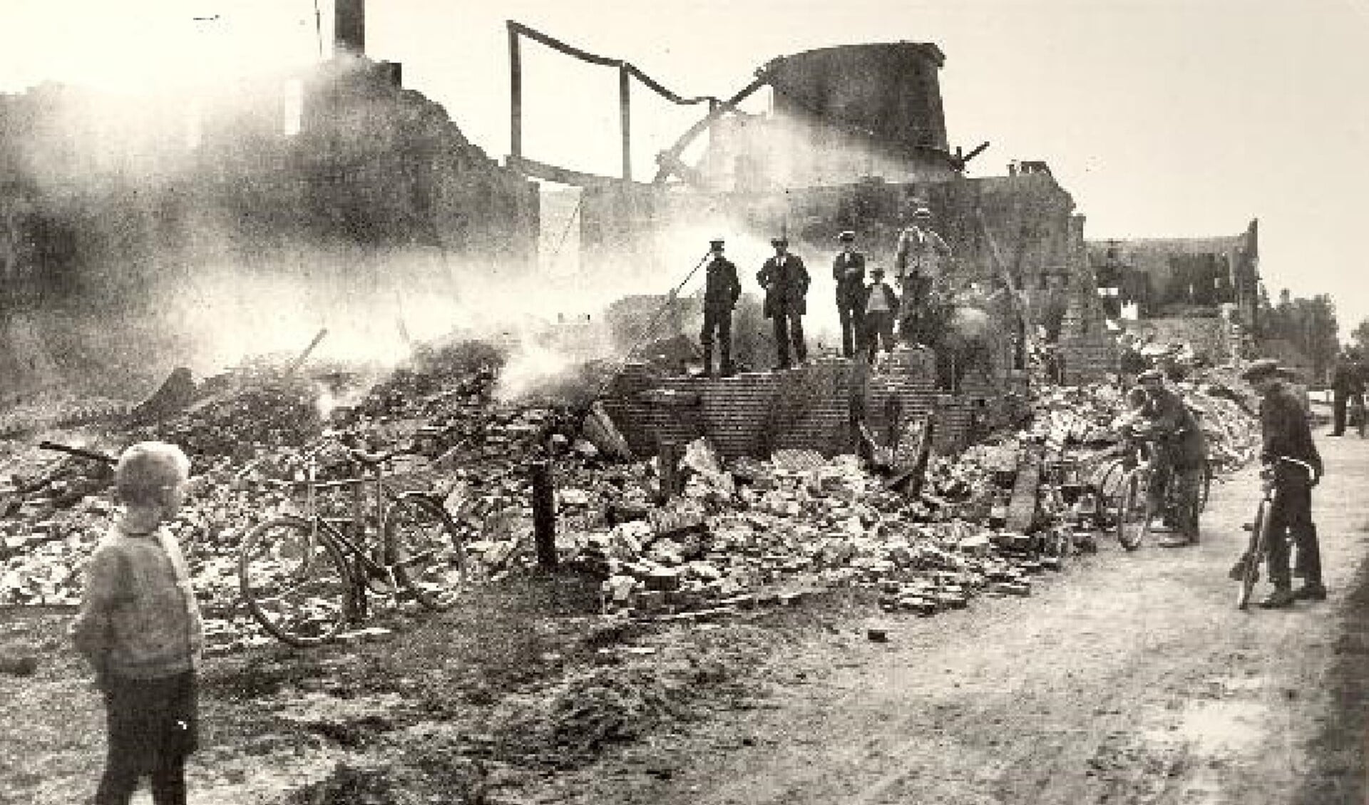 Brand 1921 bij Het Hert.