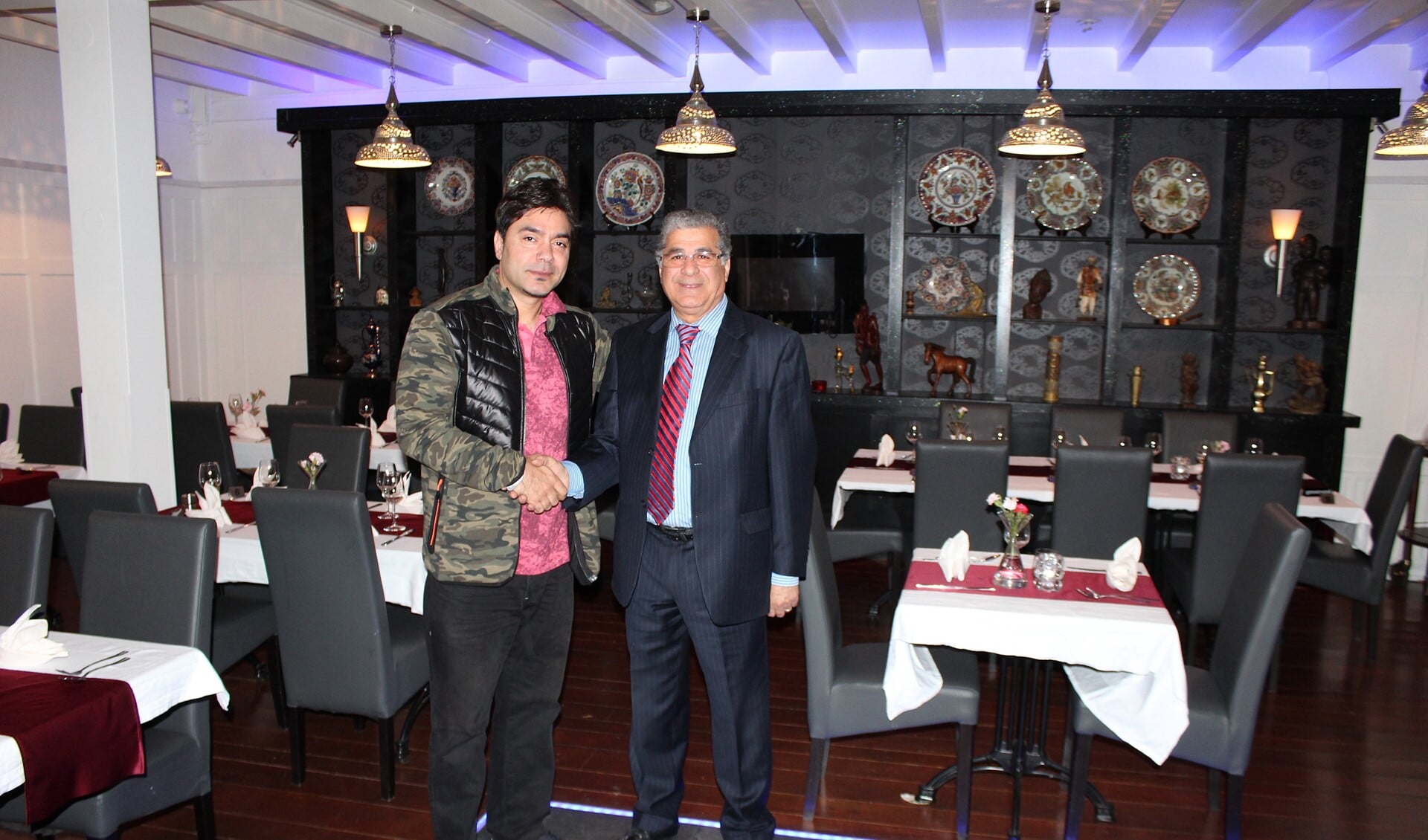 Eigenaren van Restaurant Safran zijn Jalal Mirjavanmard en Basir Saldjoeghi.