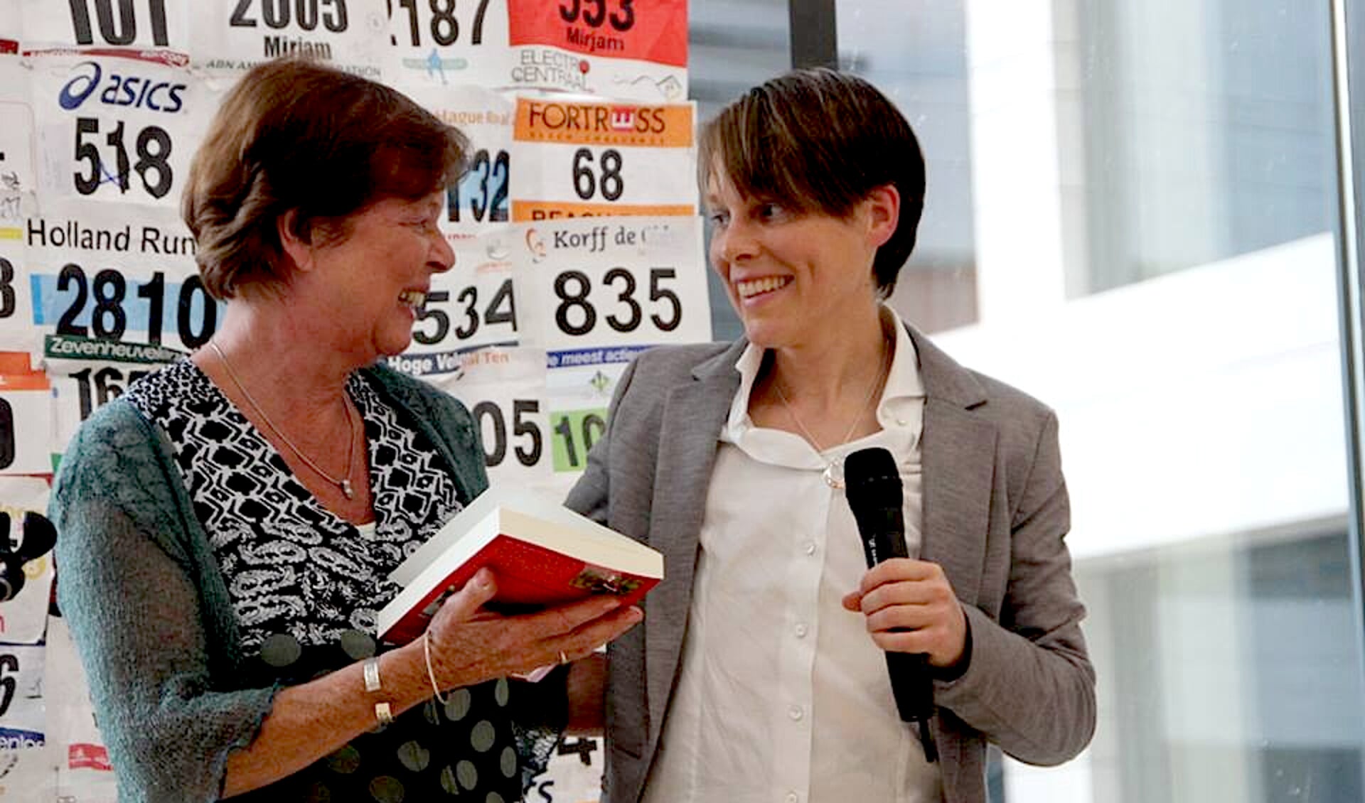 Mirjam Graat presenteerde haar boek 'Mijn kankermarathon', vorige week dinsdag in MCH Antoniushove.
