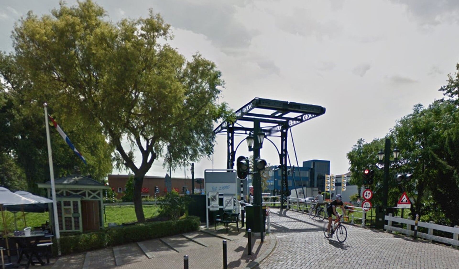 De Kerkbrug. (Foto: Google Streetview)