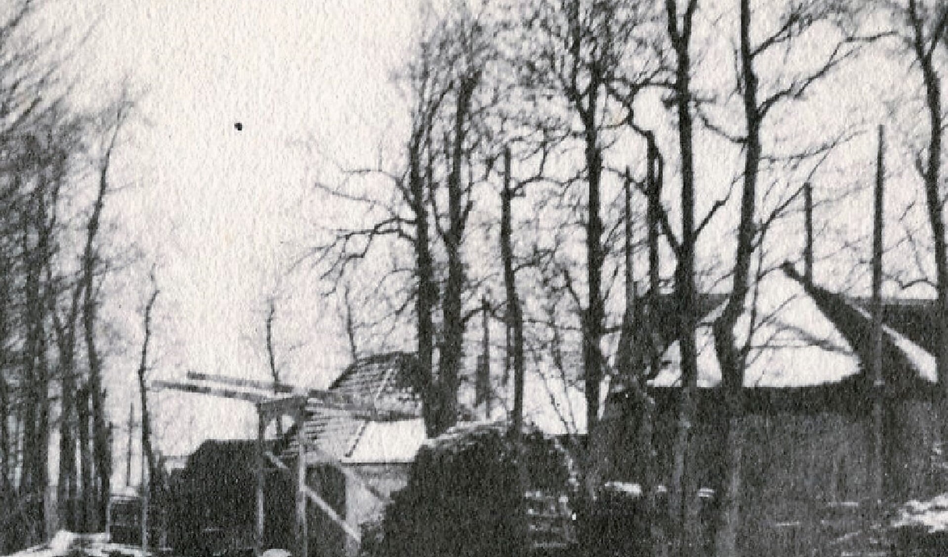 De Broeksloot met boerderij Oostenburg circa 1885 (archieffoto).