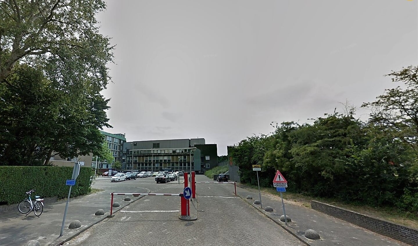 De entree van het Diaconessenhuis in Voorburg (foto: Google Streetview).