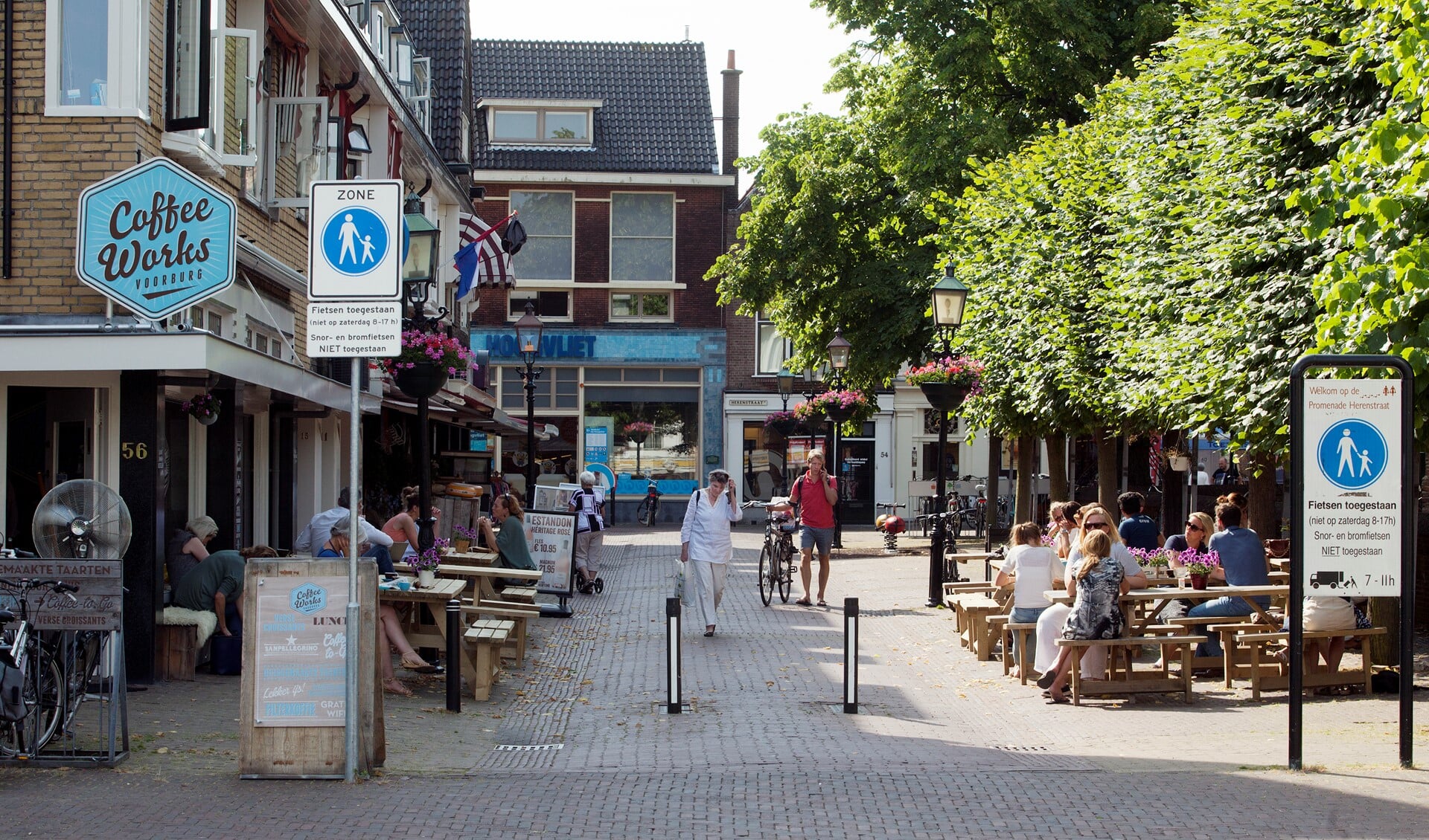 De Van Schagenstraat in Voorburg blijft afgesloten (foto: Hilbert Krane).