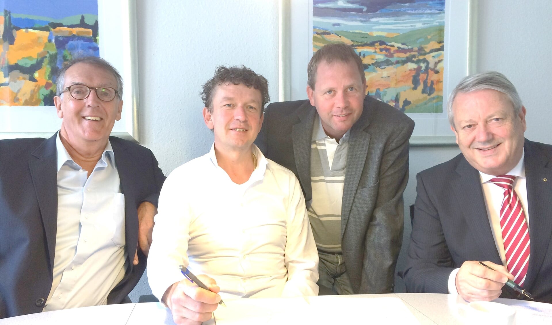 Vlnr:  Michael Beckman, Jaap Hak en Martin Vonk  (bestuur DGW)  en Lambert Greven (bestuurder RW).