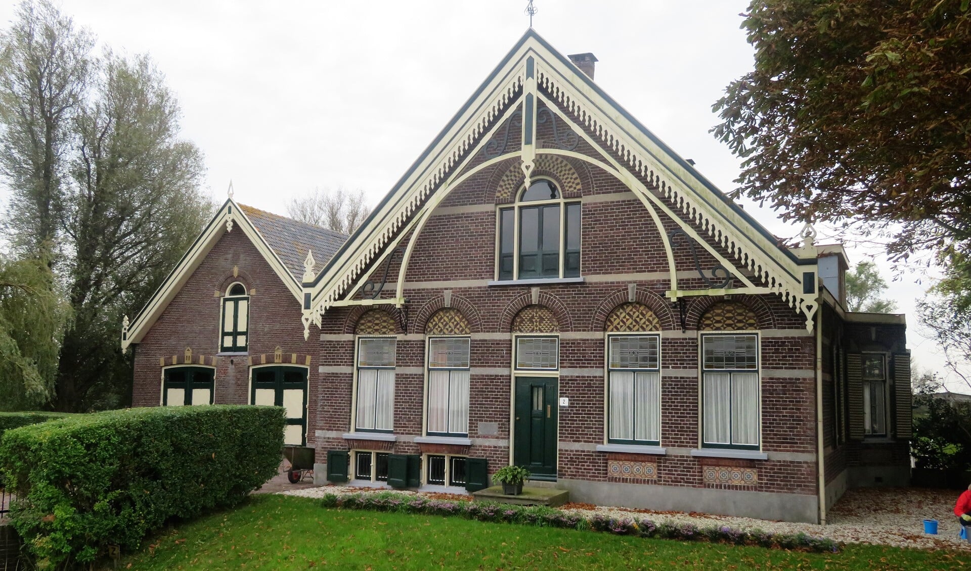 De hofstede Meulenzicht aan het Wilsveen, op de grens van Leidschendam, Voorburg.                      