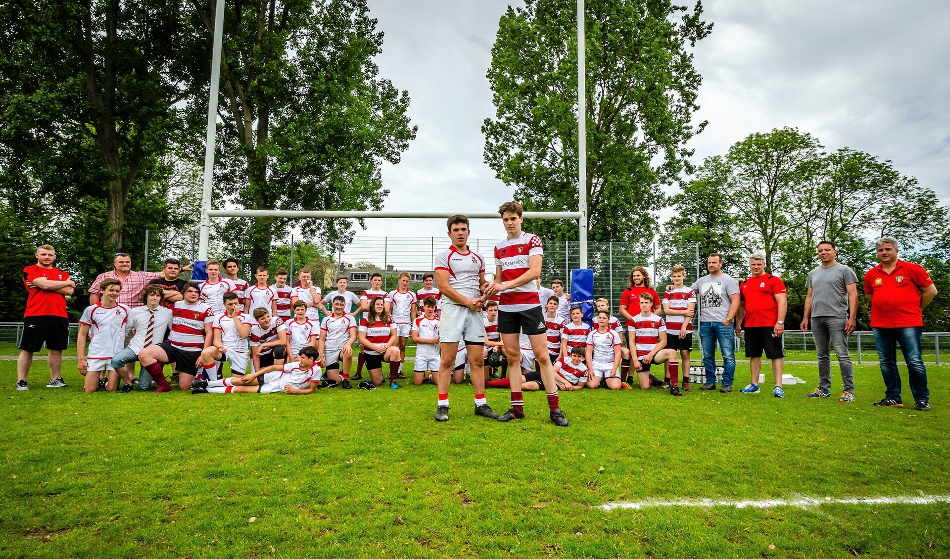 Het Nederlands Kampioenschap bij de Junioren Bowl is binnen voor de Voorburgse Rugbyclub (foto: pr VRC).