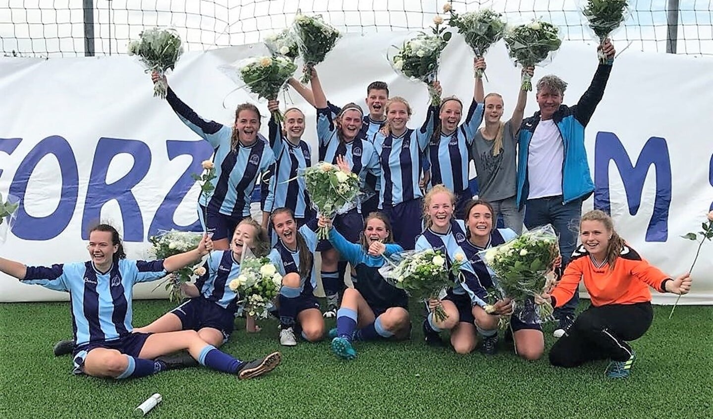 Forum Sport MO19 wint Haaglanden Voetbal MO19-toernooi (foto: pr).