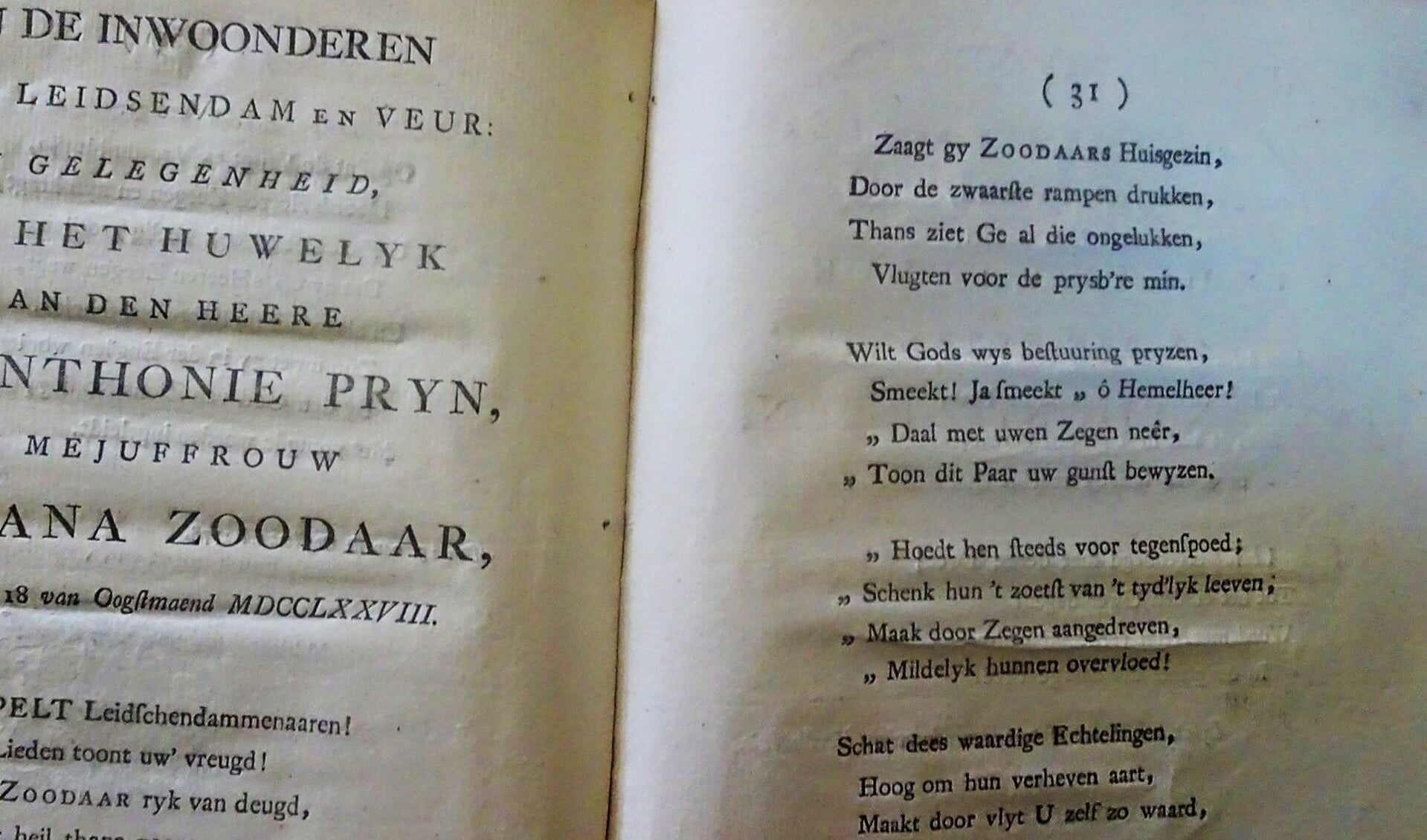 Het feestelijke trouwboekje van Jan Anthonie Prijn (1757-1801) en Stephana Zoodaar (1756-1795).