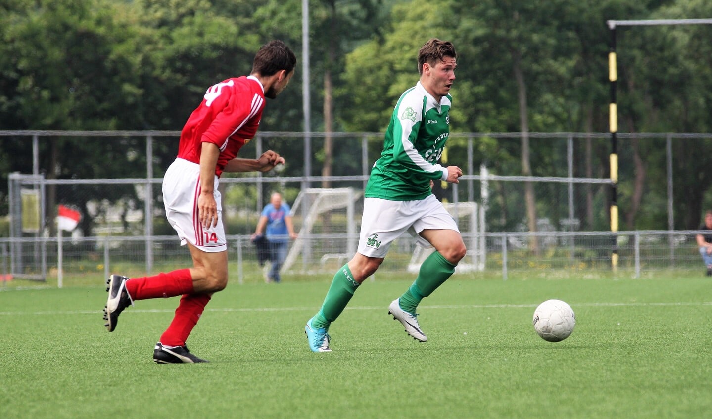Robin Schoew (SEV) scoorde 2x tegen Oosterheem (archieffoto: AW).