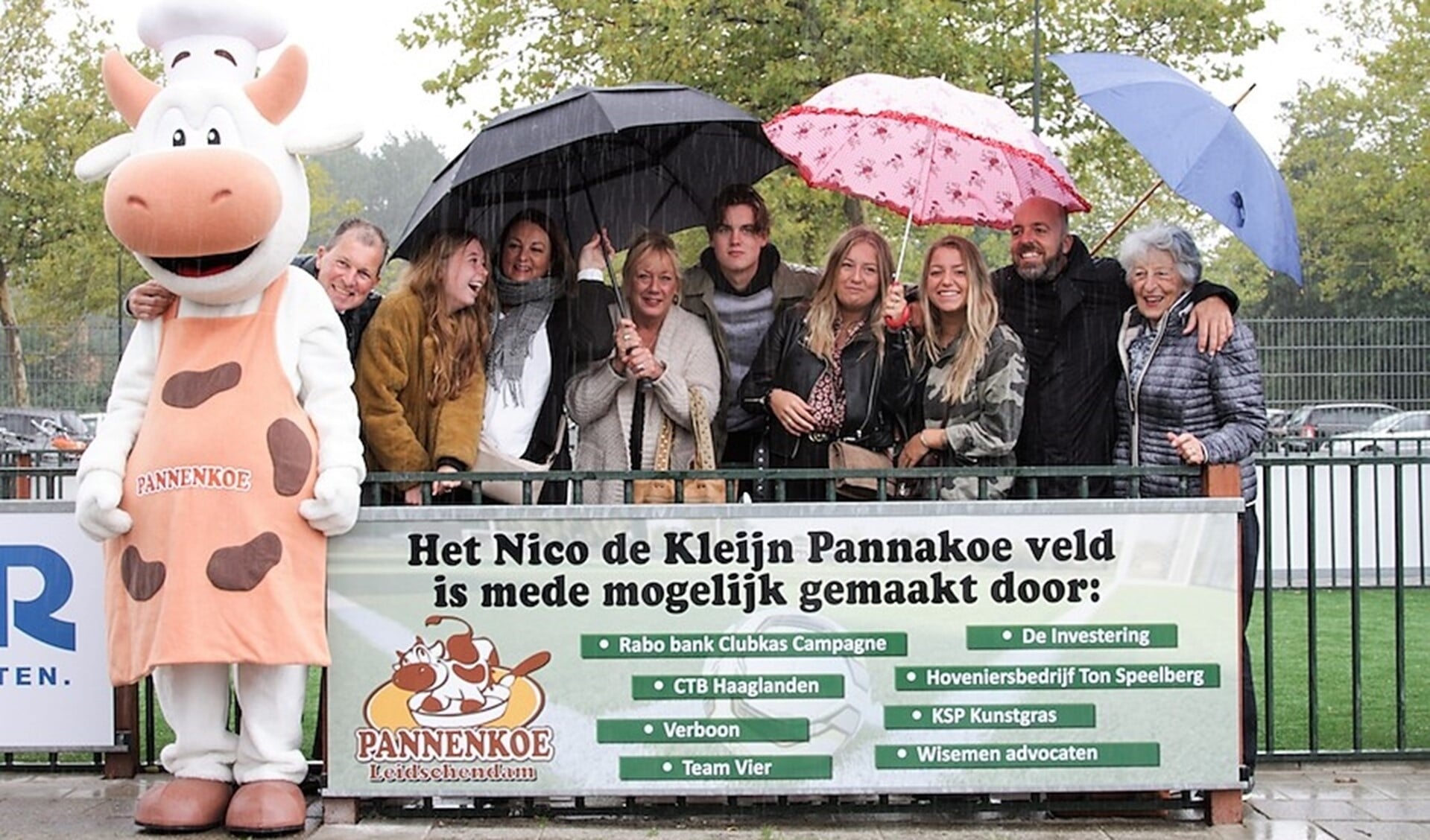 De officiële opening werd verricht door de familie van Nico en door Michael Vaandrager van Restaurant de Pannenkoe (foto: pr SEV).