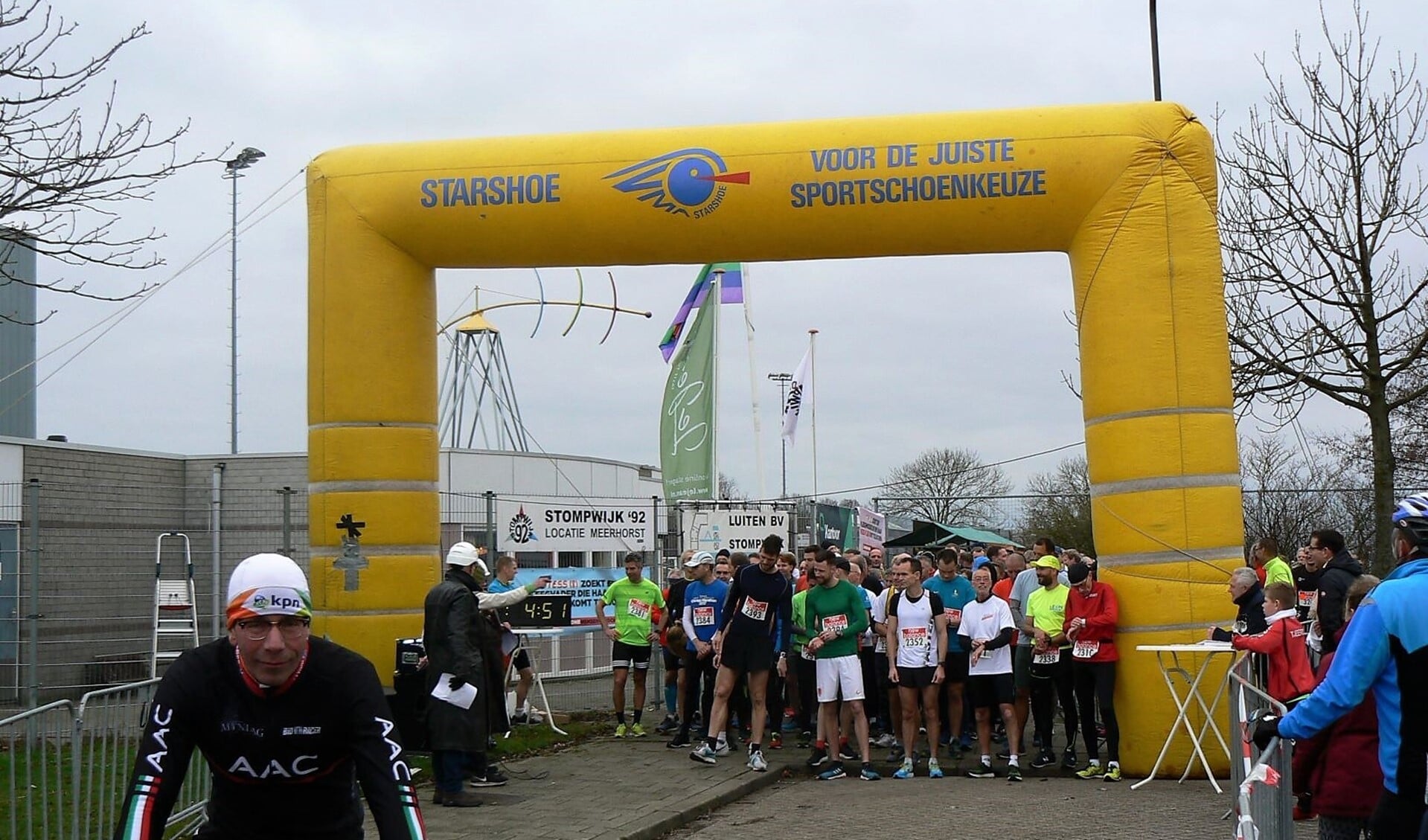 Start van de Meerhorstloop op een van de langere afstanden (foto: pr).