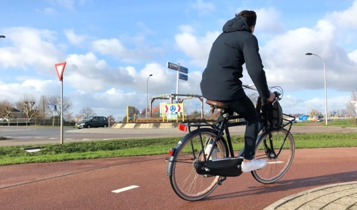 Ook de veiligheid van de rotonde bij de Oostmeerlaan stond vorig jaar regelmatig ter discussie.