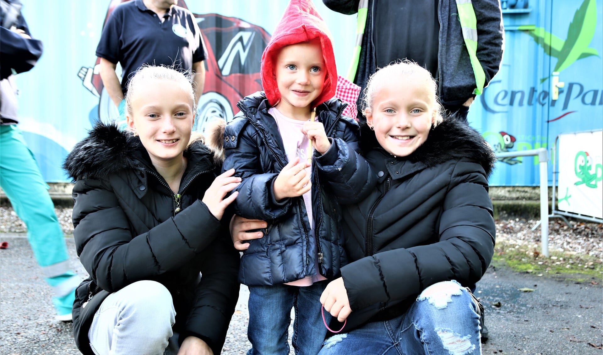 Nikita beleefde met haar zussen Destiney en Jo-Anna een superdag (foto: pr Stichting Opkikker).
