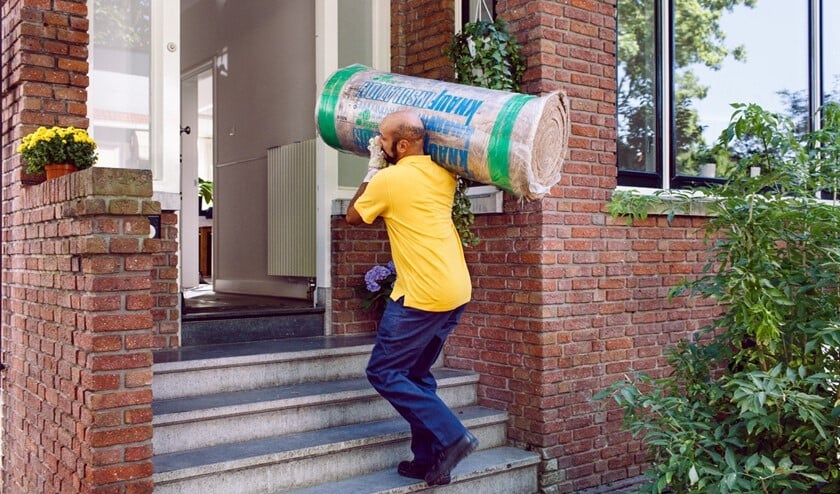 In Voorburg-west is men bezig om woningen duurzamer te maken met zonnepanelen, spouwmuur, groen dak of balansventilatie.