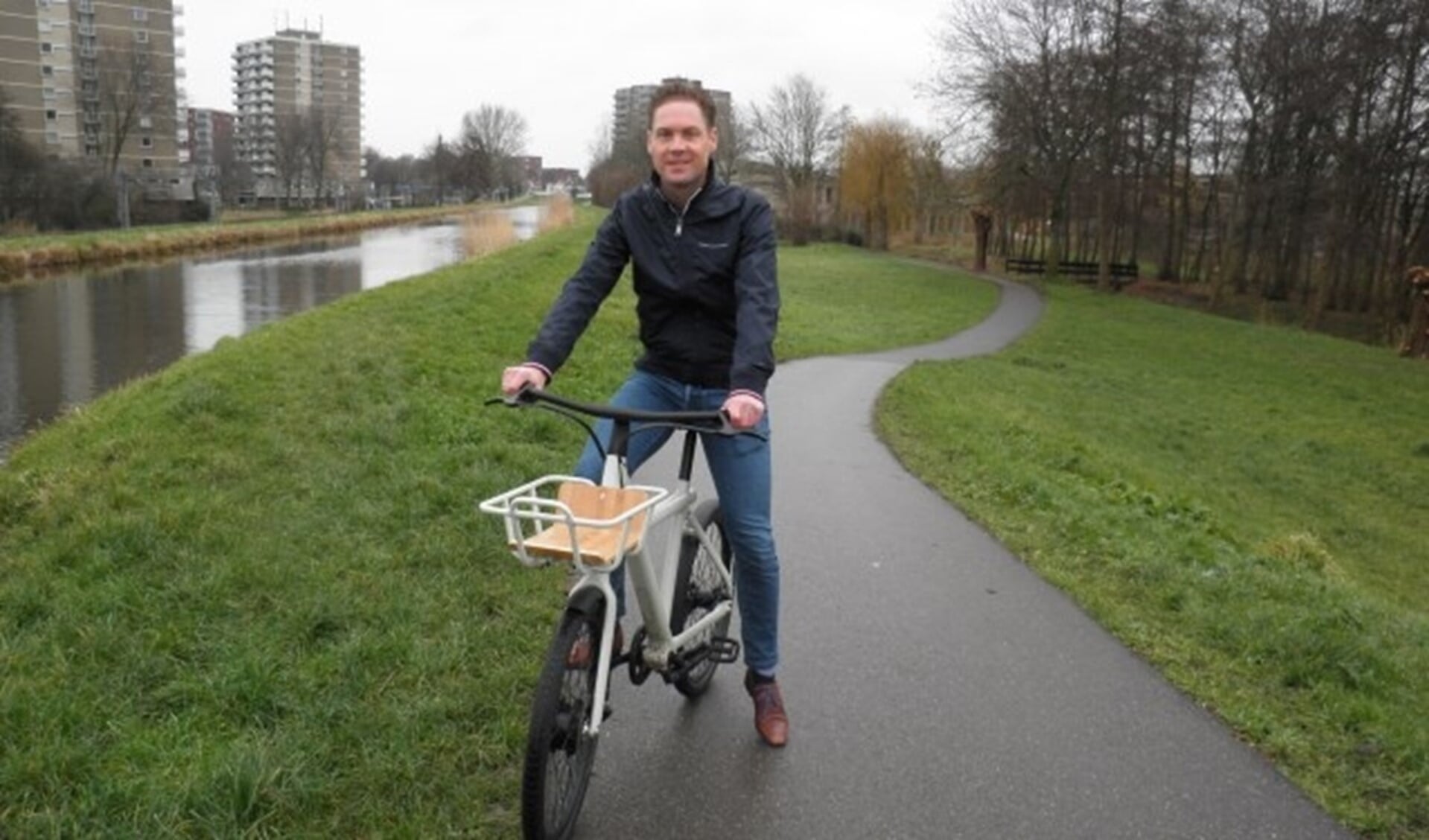 Ruud Verlaan rijdt 101 kilometer zonder Zoetermeer te verlaten. Foto Kees van Rongen