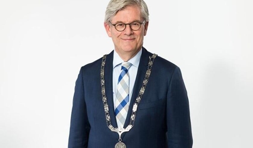 Wie gaat straks tijdelijk de ambtsketen omhangen