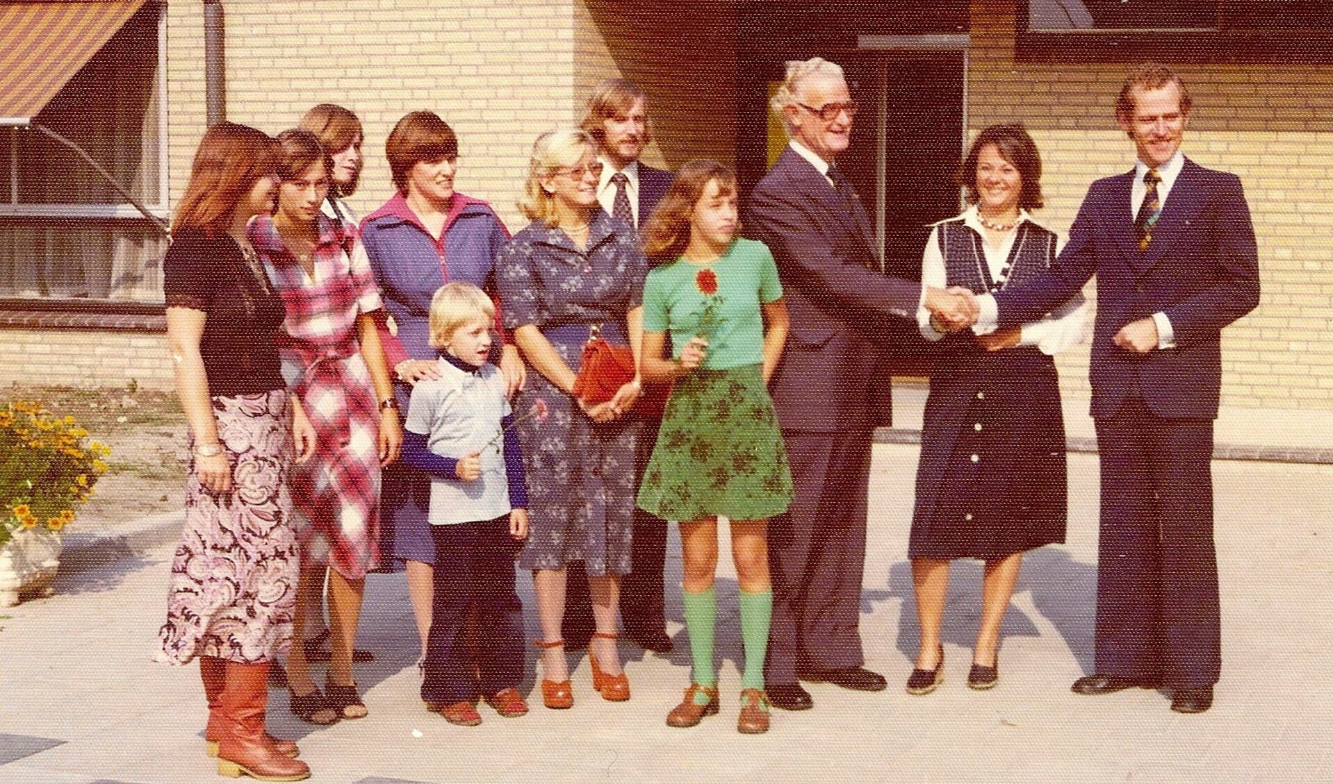Opening van de Christinaschool aan De Tol in Leidschendam op 22 september 1976 (archieffoto Henk van der Giessen). 